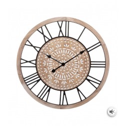 Horloge en métal décor bois gravé 67 cm - ATMOSPHERA